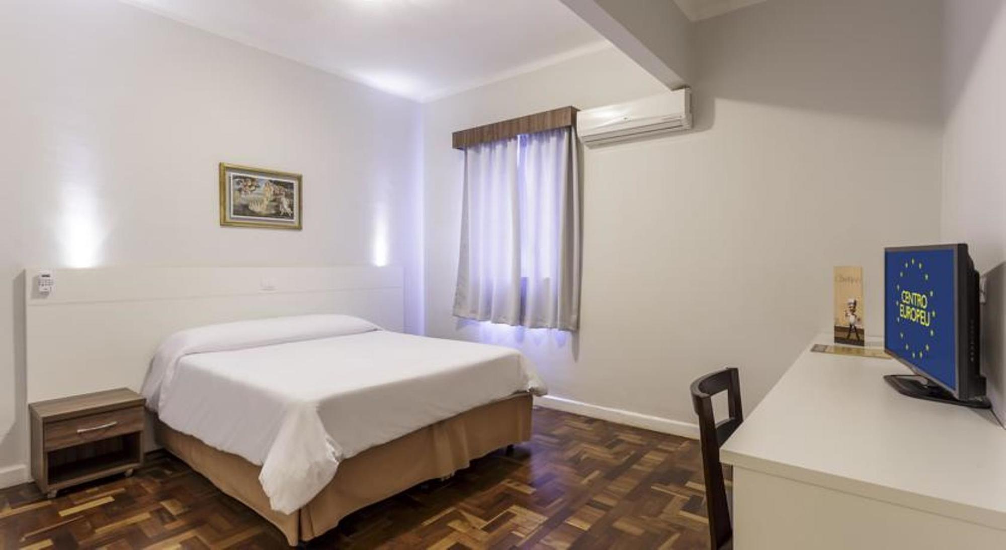 Hotel Centro Europeu Curitiba Dış mekan fotoğraf