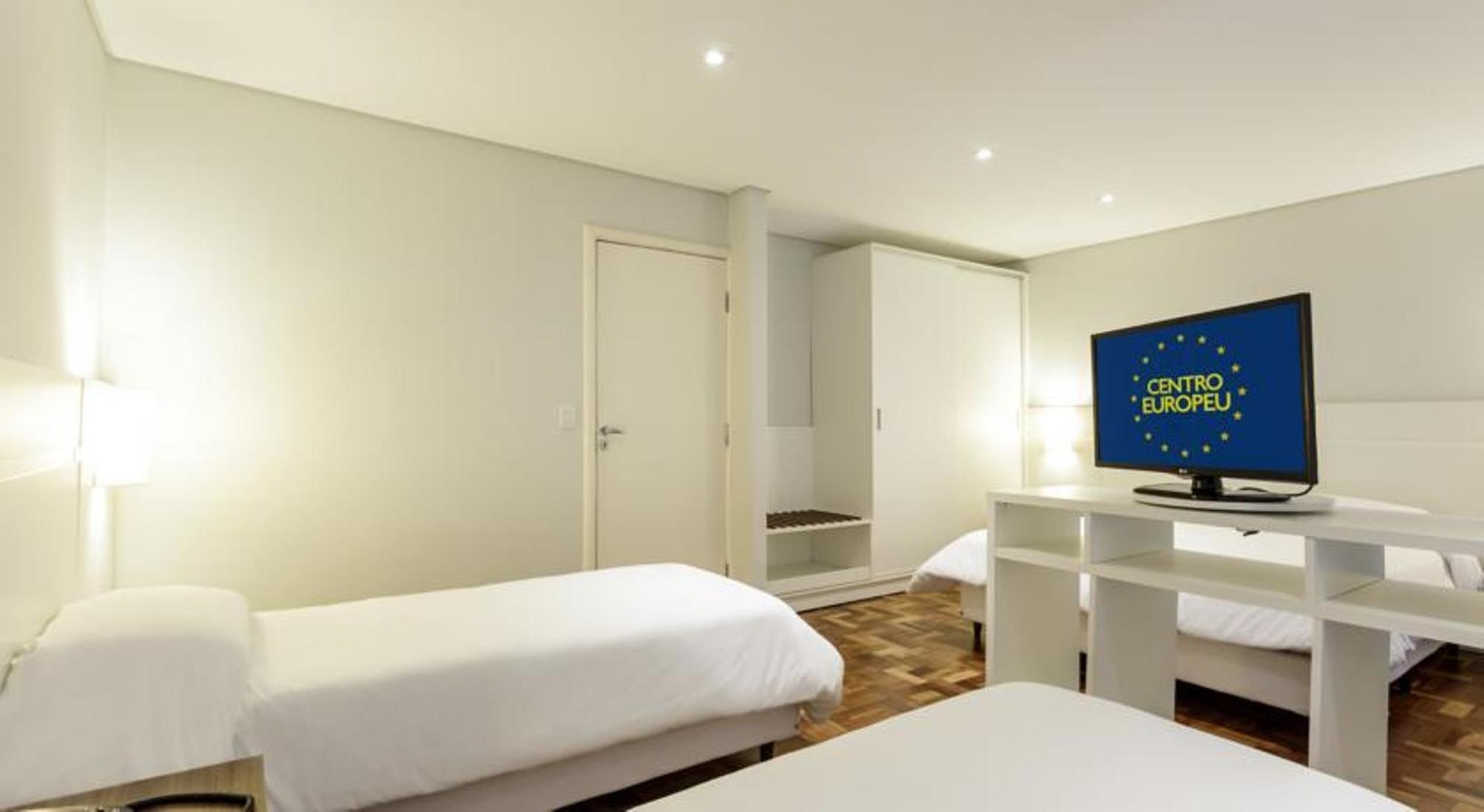 Hotel Centro Europeu Curitiba Dış mekan fotoğraf