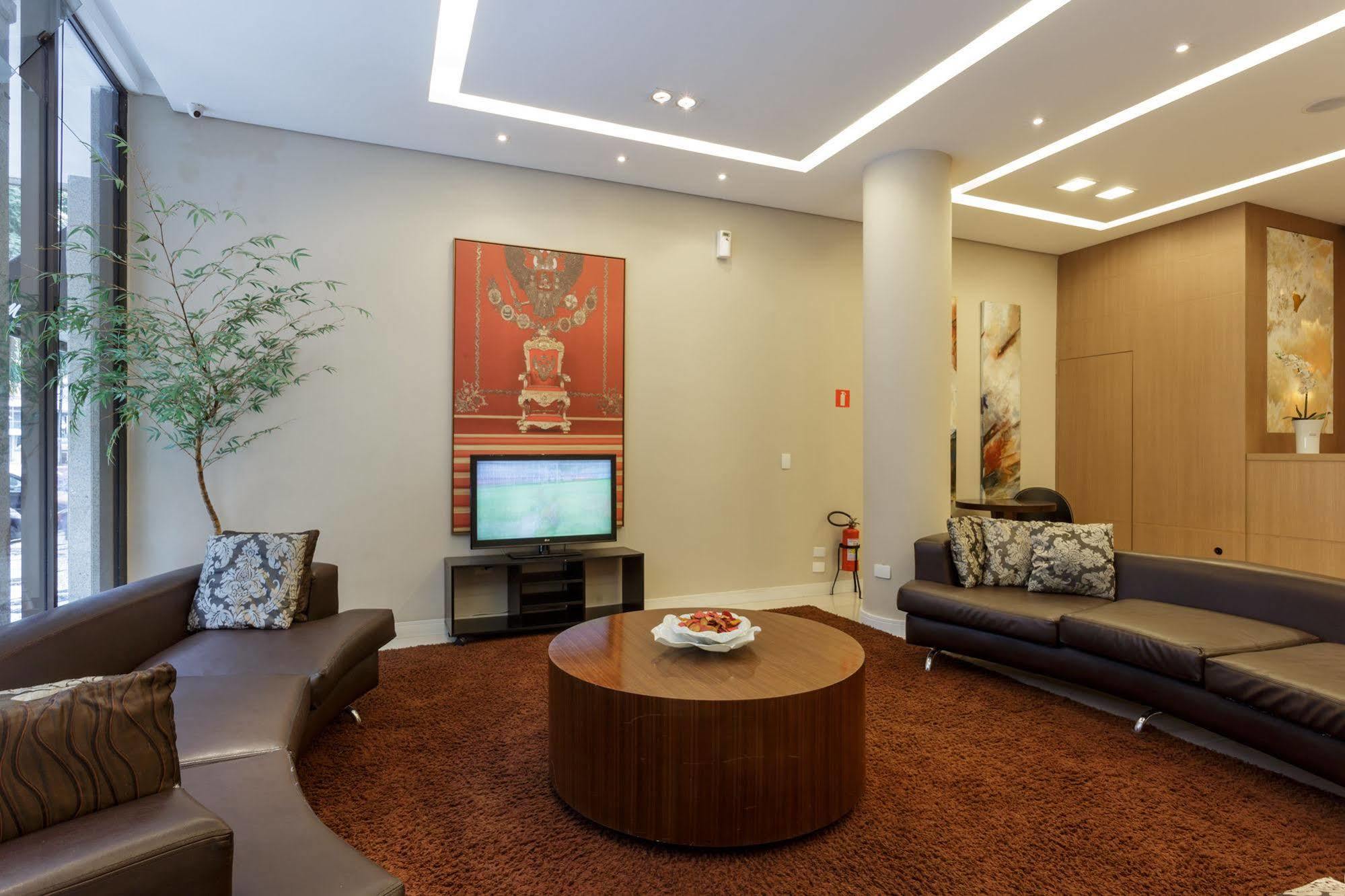 Hotel Centro Europeu Curitiba Dış mekan fotoğraf