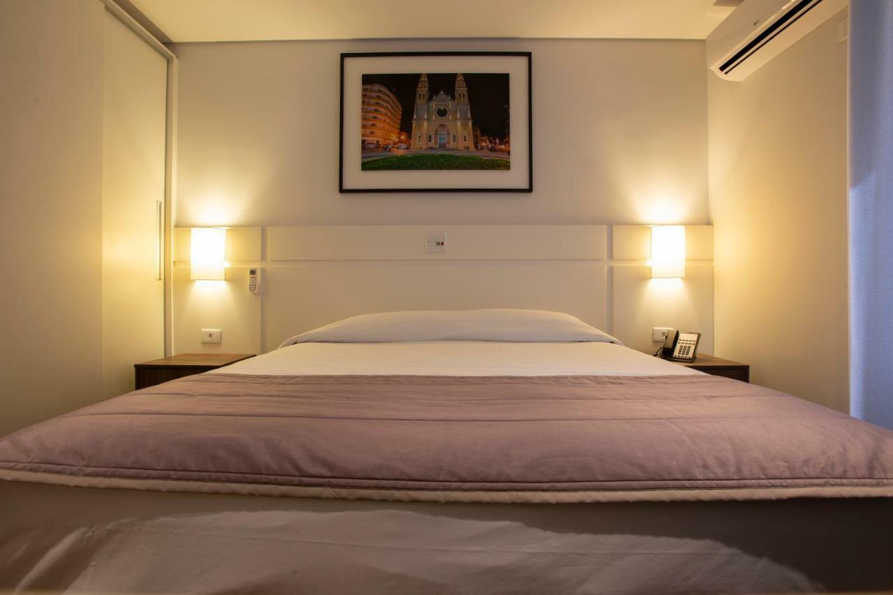 Hotel Centro Europeu Curitiba Dış mekan fotoğraf