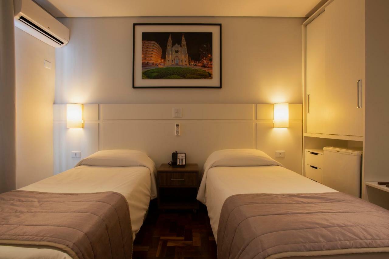Hotel Centro Europeu Curitiba Dış mekan fotoğraf