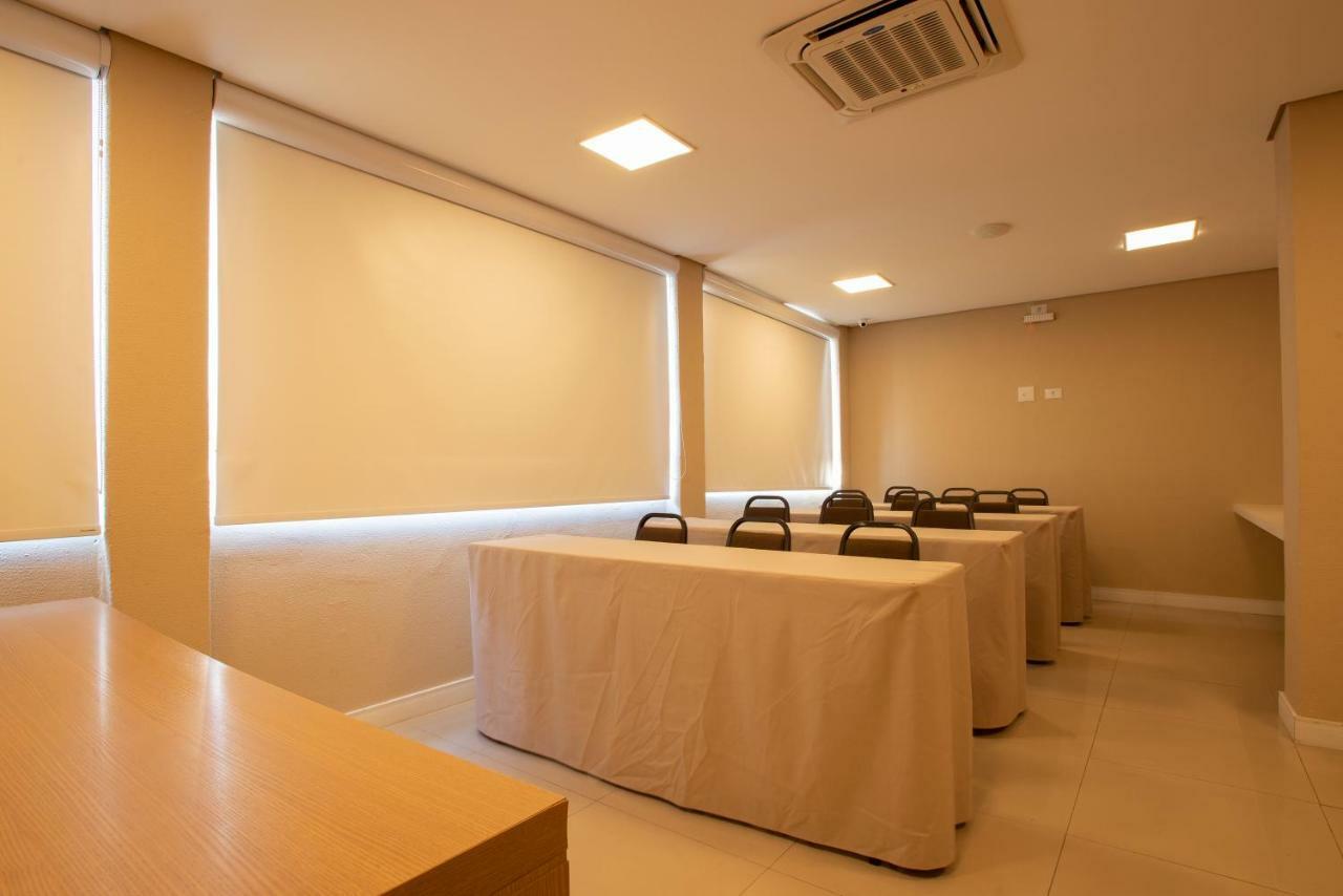 Hotel Centro Europeu Curitiba Dış mekan fotoğraf