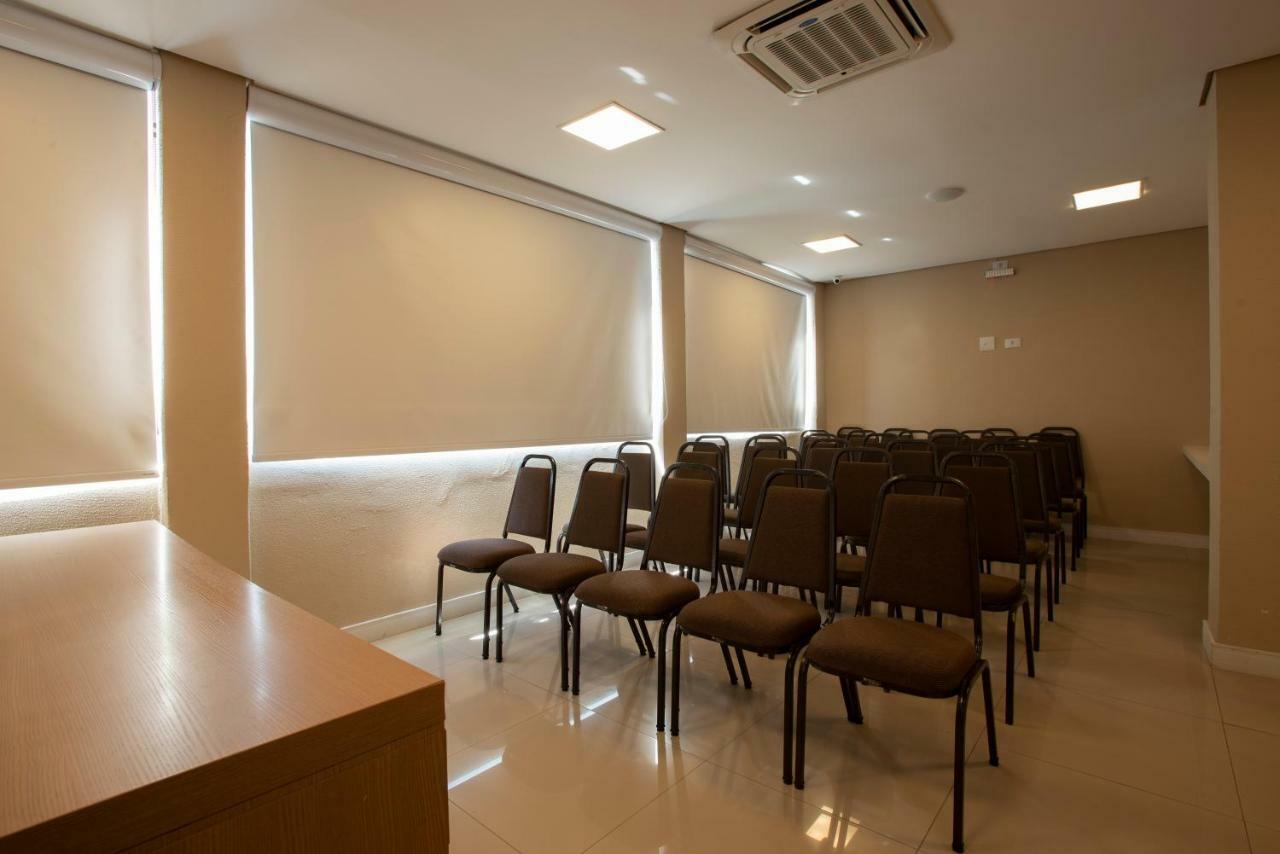 Hotel Centro Europeu Curitiba Dış mekan fotoğraf