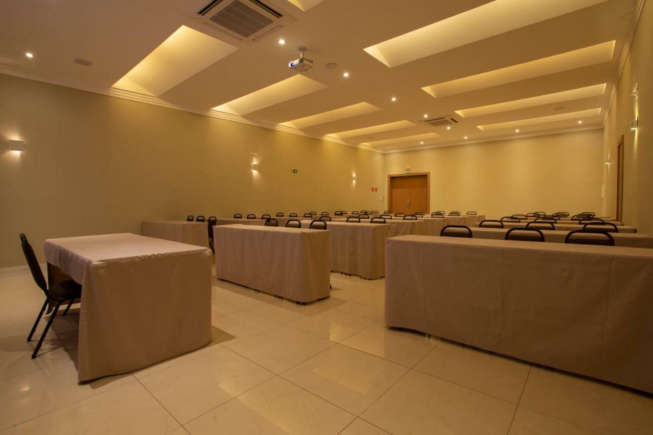 Hotel Centro Europeu Curitiba Dış mekan fotoğraf