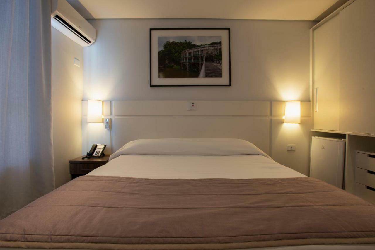 Hotel Centro Europeu Curitiba Dış mekan fotoğraf