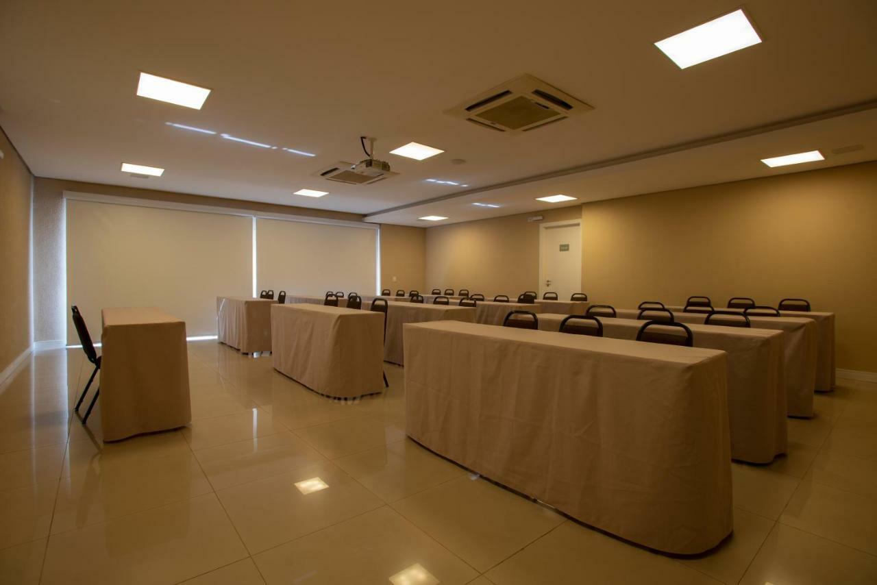 Hotel Centro Europeu Curitiba Dış mekan fotoğraf